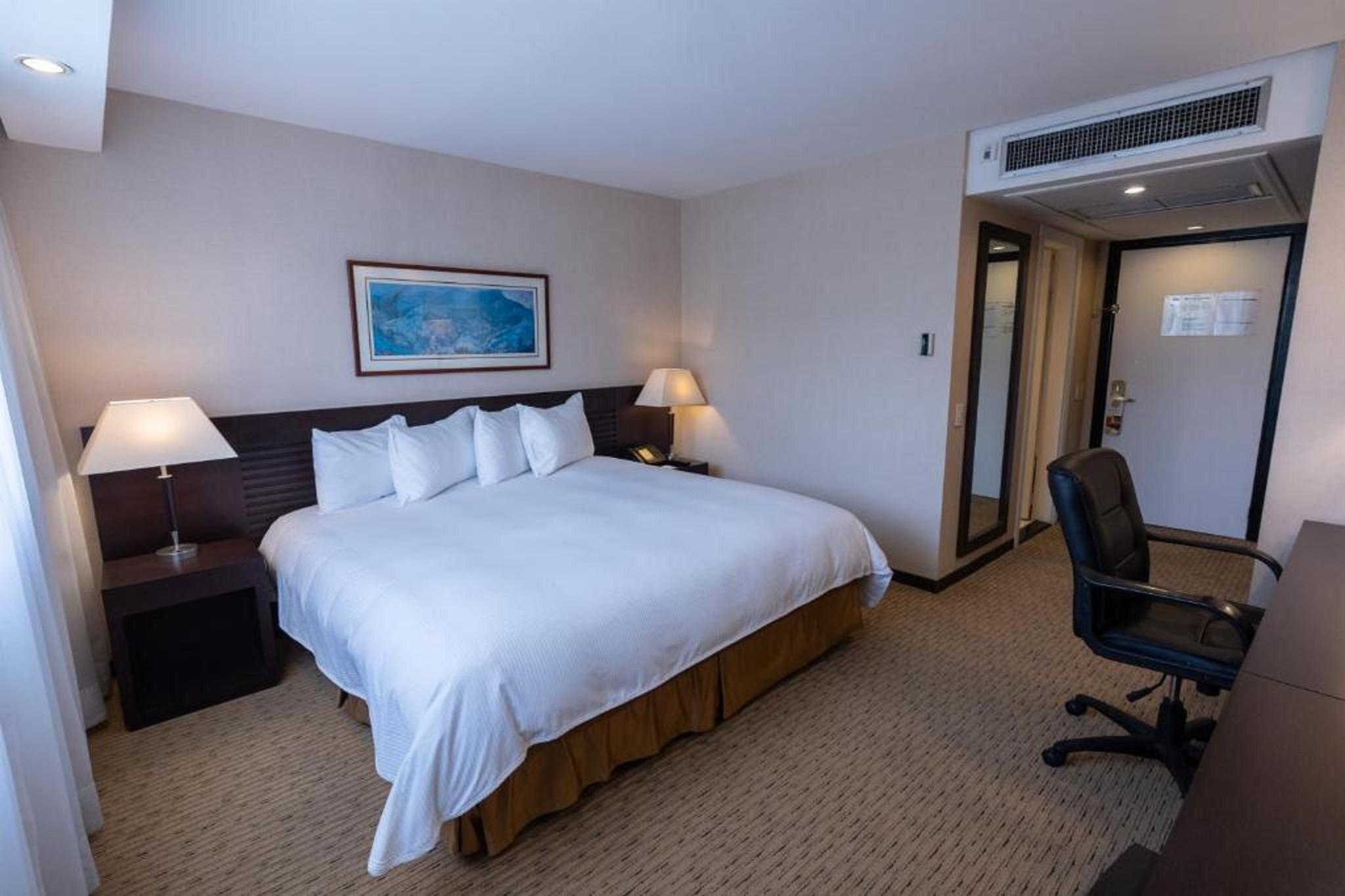 Eurobuilding Hotel & Suites Καράκας Εξωτερικό φωτογραφία A room at the hotel